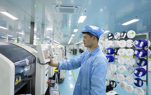 江西做對了什么 以新興能源技術研發推動商貿消費與招商引資雙萬億升級