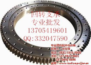 塔吊安全關(guān)鍵 電纜卡子選型與使用規(guī)范指南
